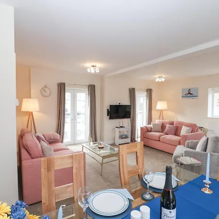 Weydale Avenue سكرابورو