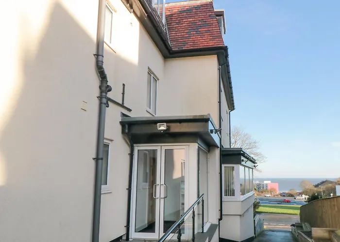 Weydale Avenue * سكرابورو