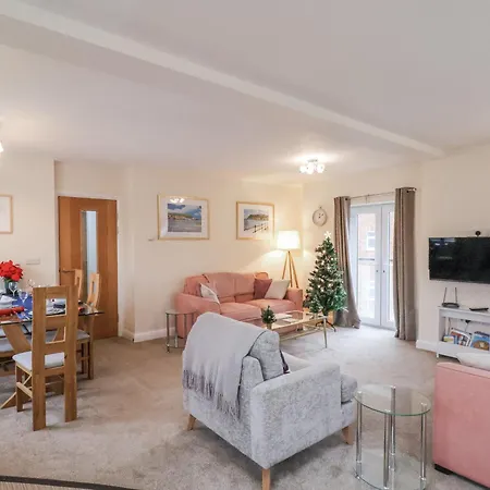 Weydale Avenue Σκάρμπορο